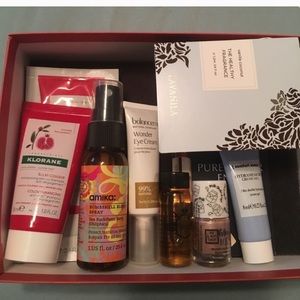 Super makeup bundle!!